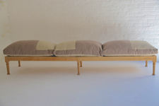 025 Daybeds - Oak with chunky linen cushions